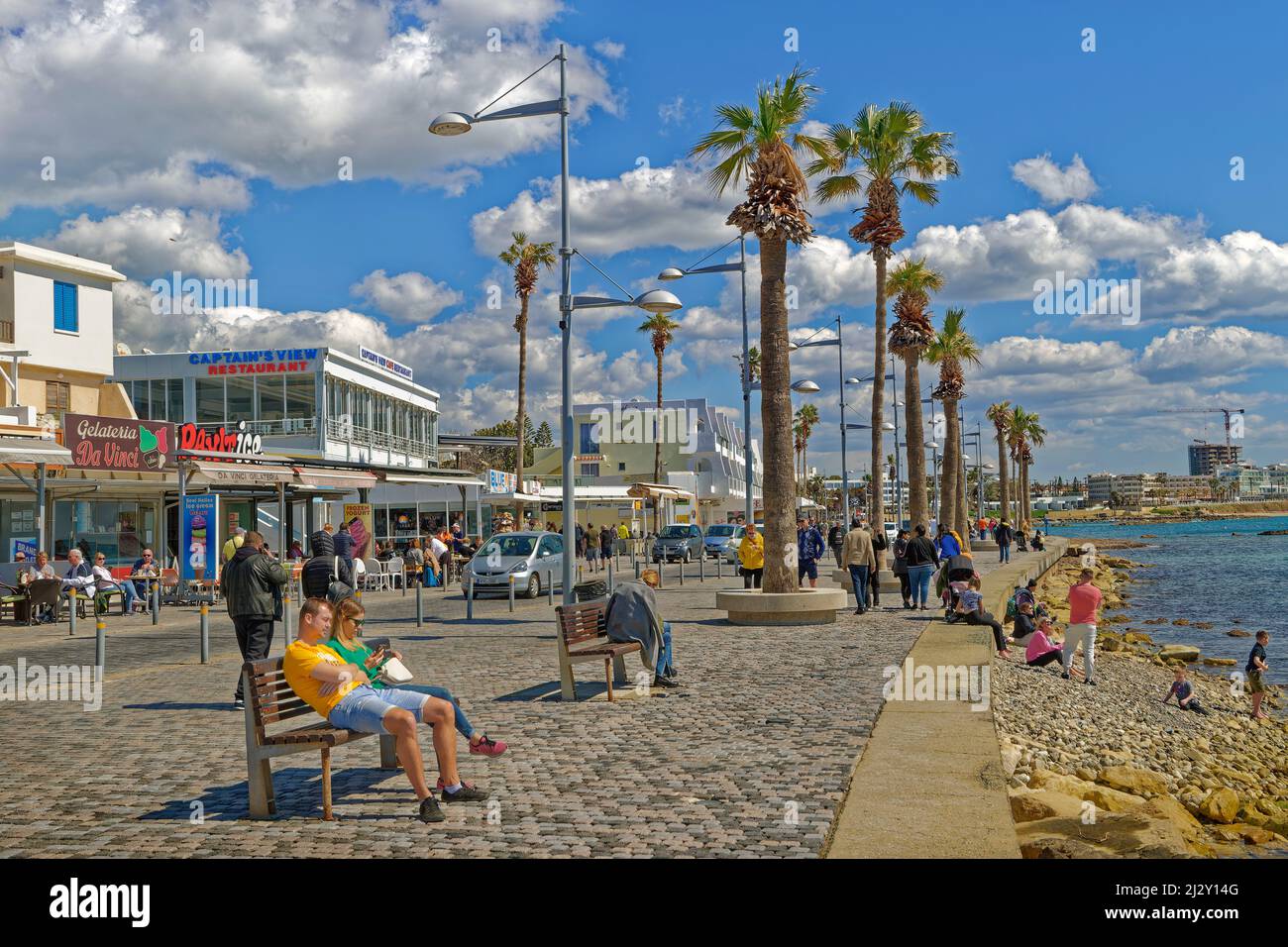 Lungomare del porto di Paphos a Cipro. Foto Stock