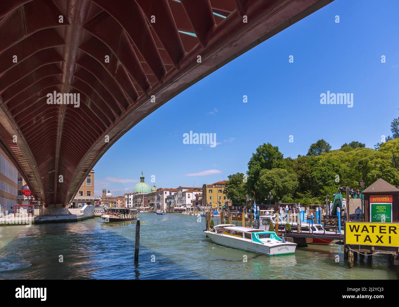 Venezia, Ponte della Costituzione, Piazzale Roma, Canal Grande Foto Stock