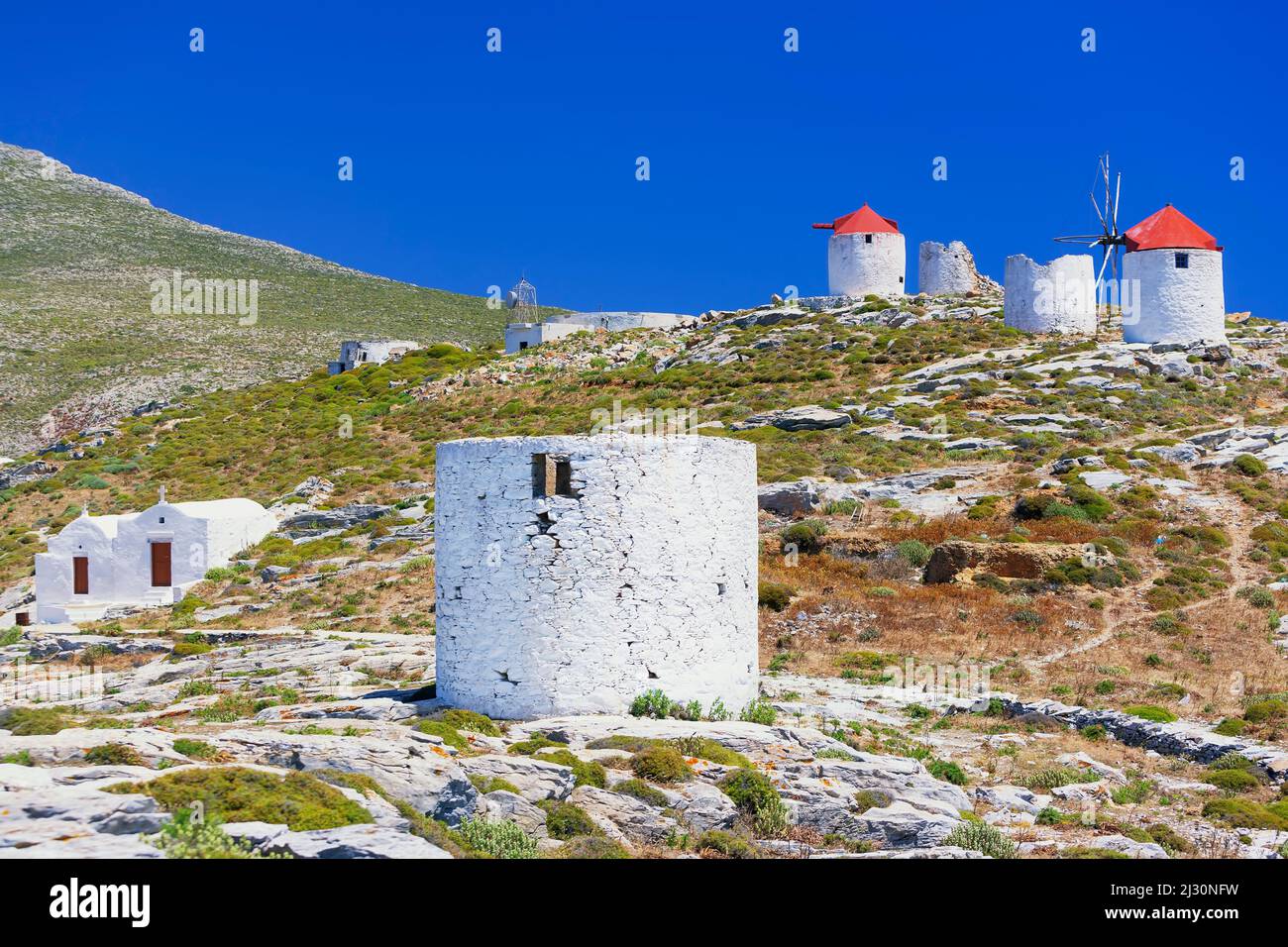Mulini a vento tradizionali, Chora, Amorgos, Cicladi, Grecia, Europa Foto Stock