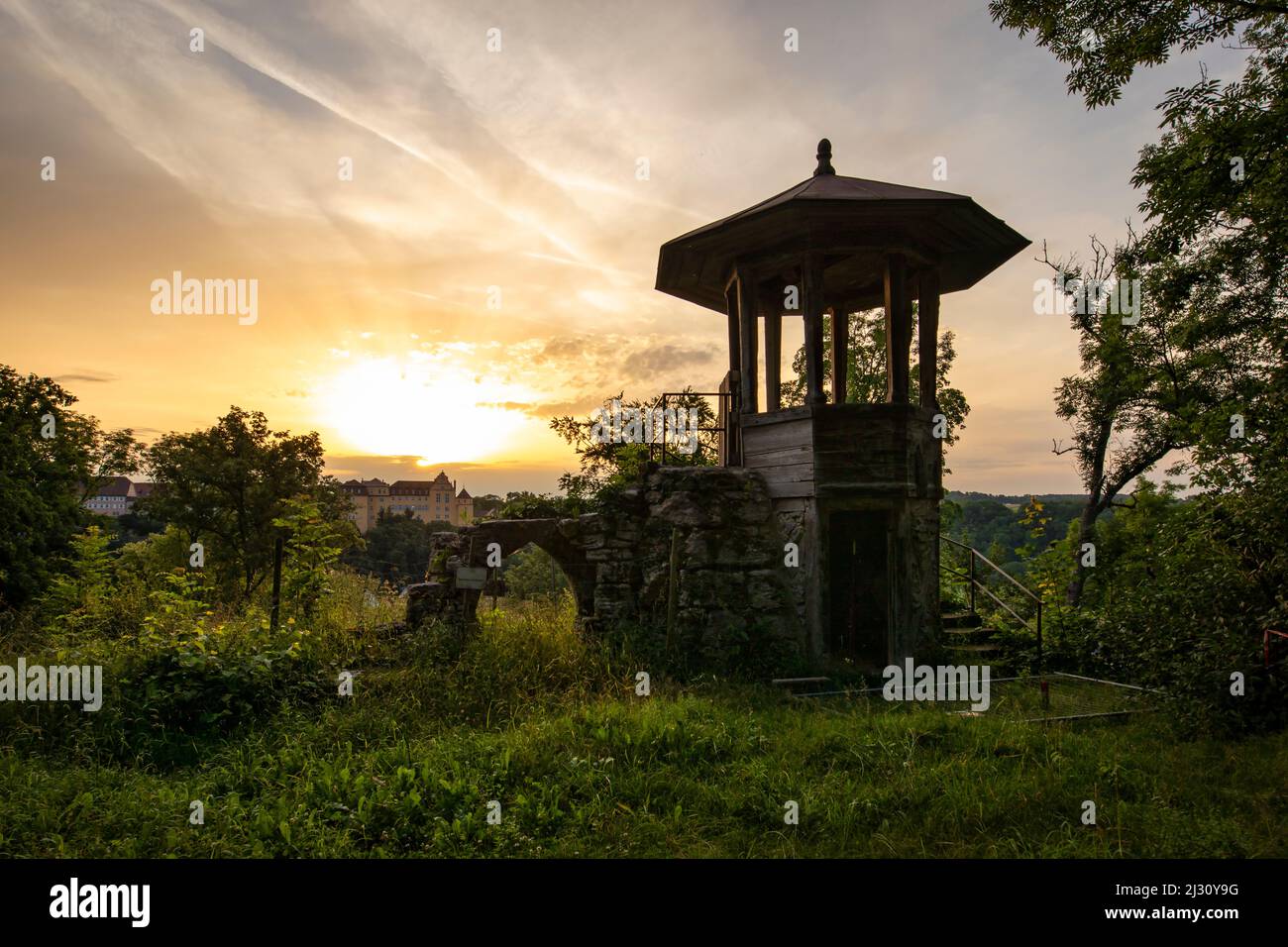 Torre di osservazione sul Sophienberg, Kirchberg an der Jagst, Schwaebisch Hall, Baden Wuerttemberg, Germania, Europa Foto Stock