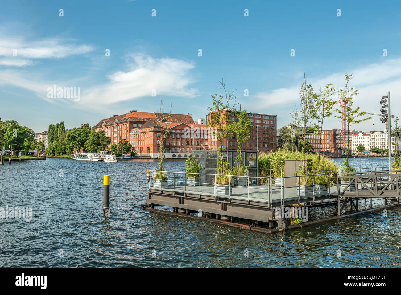 LURITEC: Installazione pilota di un nuovo sistema di bacini di troppo pieno per le acque piovane sulla Sprea, Berlino, Germania Foto Stock