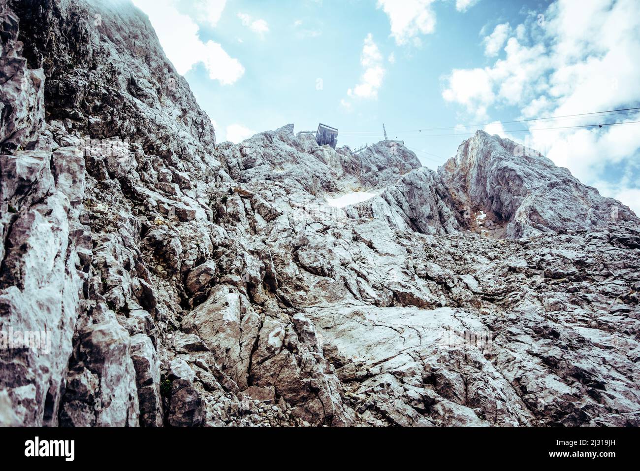 Vista della stazione di montagna della Zugspitzbahn dall'età del ferro