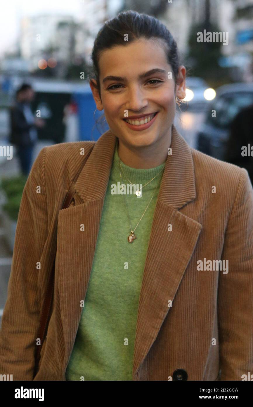 L'attrice francese ALMA JODOROWSKY partecipa alla prima del suo film 'l'Ennemi' durante il festival cinematografico del francofono di Atene. Foto Stock