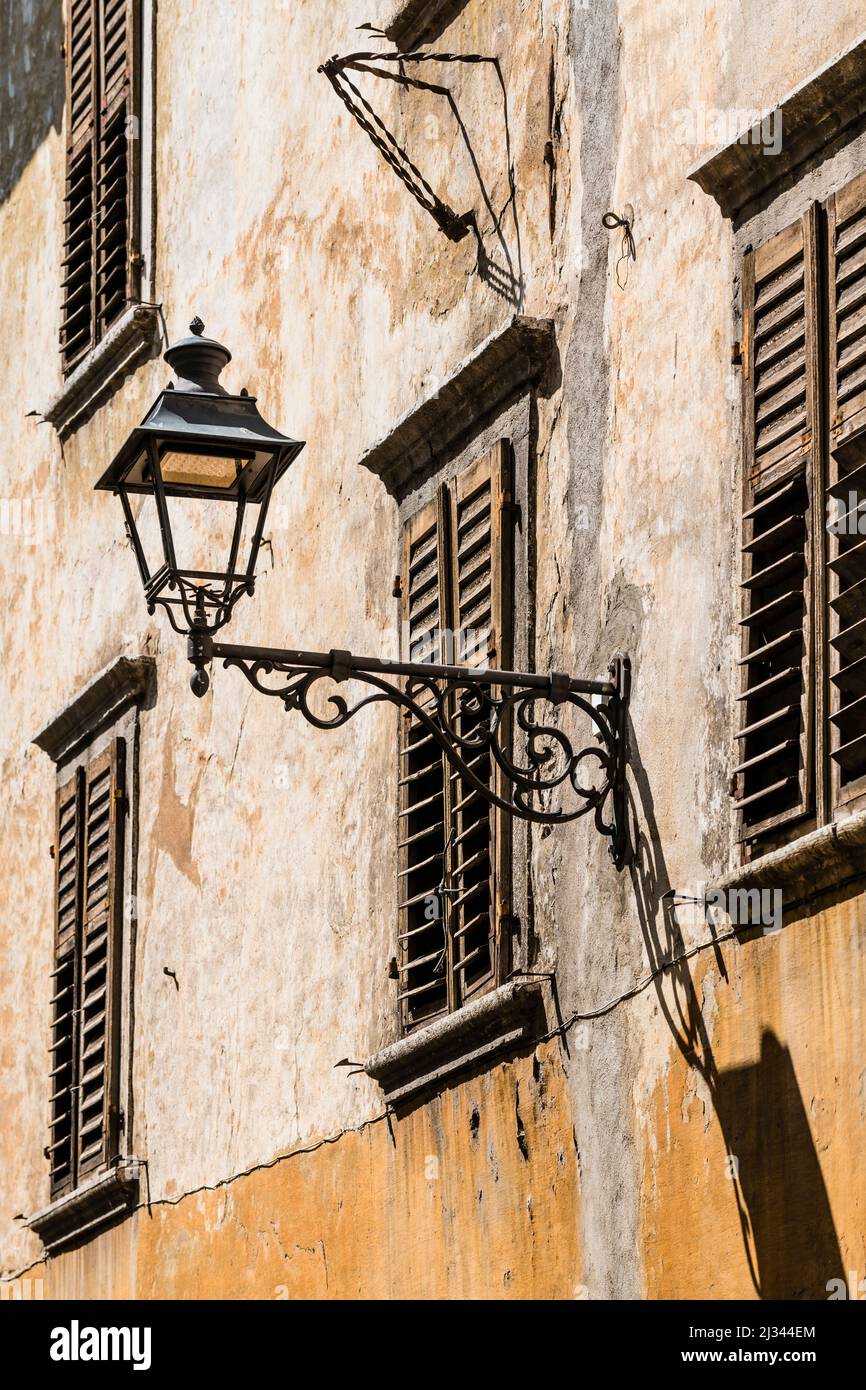 Vista sulla casa città vecchia, Rovereto, Trentino-Alto Adige, Alto Adige, Italia Foto Stock