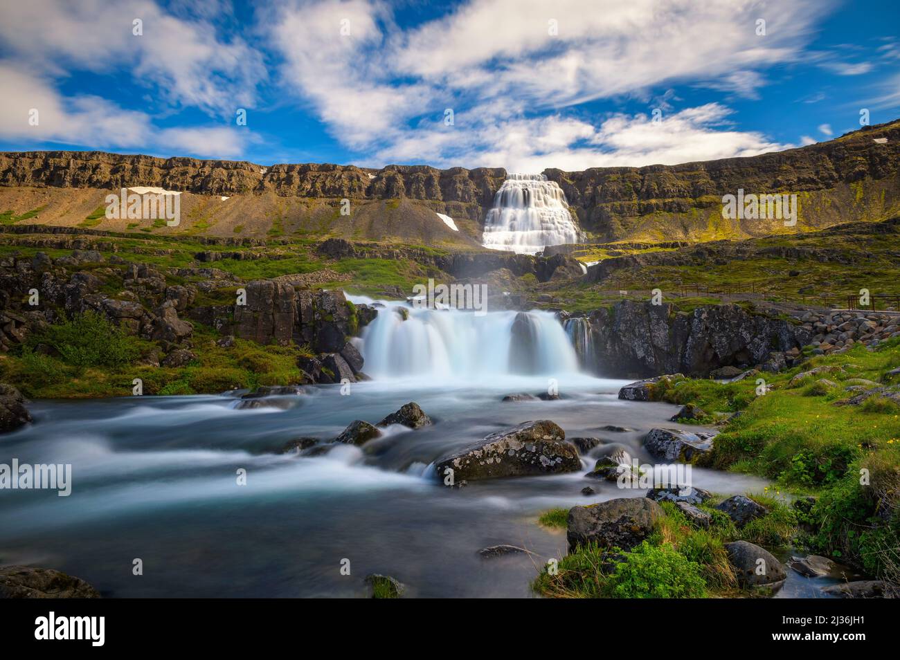 Cascata Dynjandi sulla penisola di Westfjords in Islanda Foto Stock