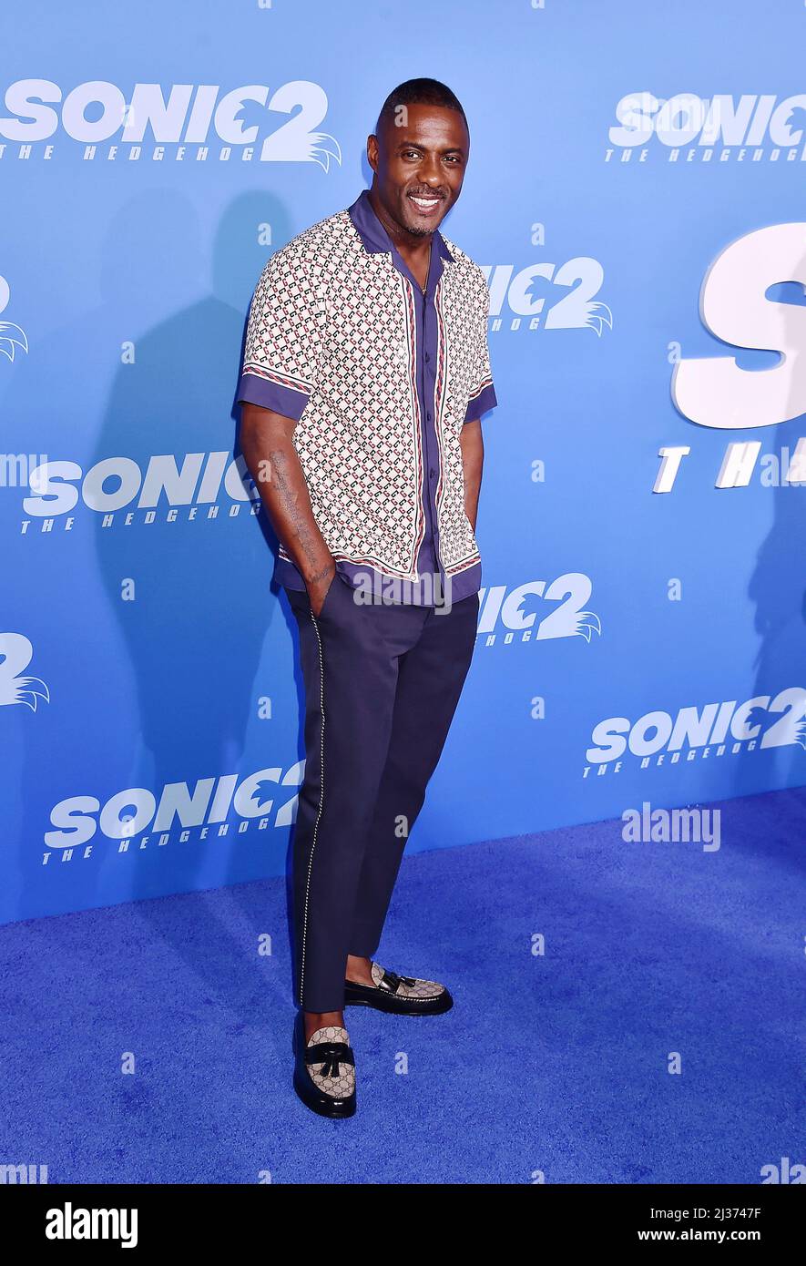 LOS ANGELES, CA - APRILE 05: Idris Elba partecipa alla prima proiezione di Los Angeles di 'Sonic the Hedgehog 2' al Regency Village Theatre il 05 Aprile 20 Foto Stock