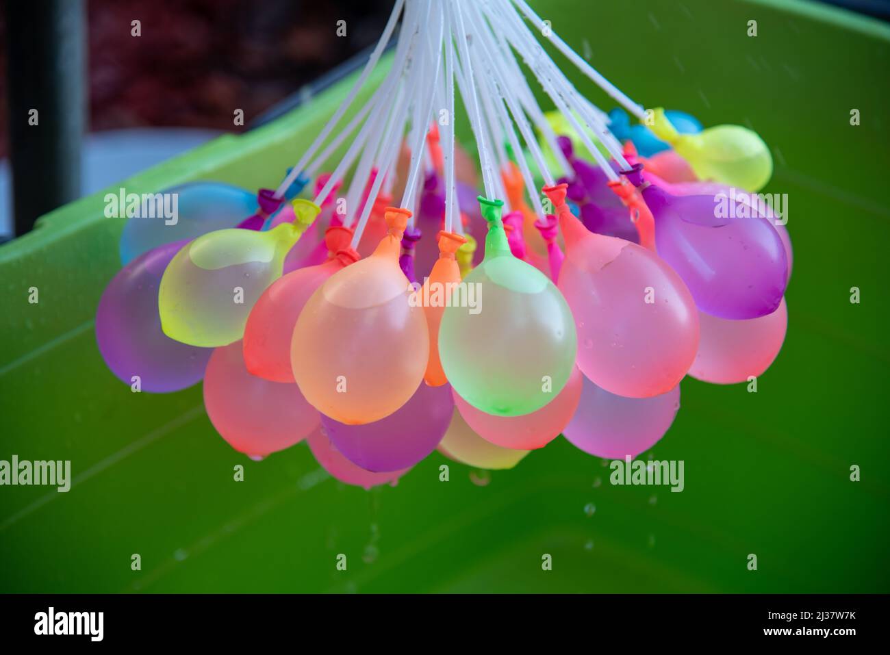 Bombe D'acqua Autosigillanti - 444 Pezzi Con Adattatore Rapido - Palloncini Riempimento In 1 Minuto - Multicolore - 3