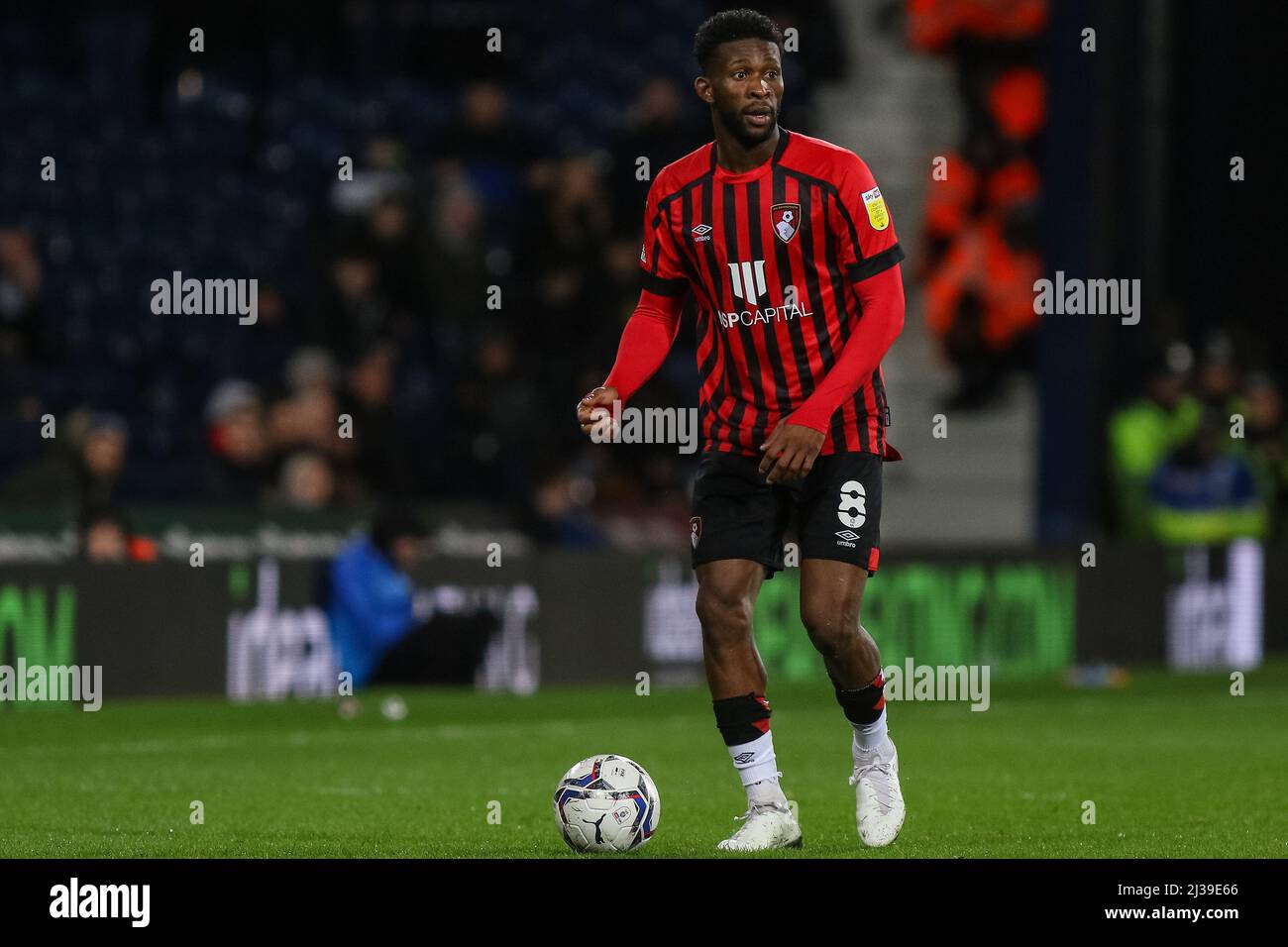 Jefferson Lerma #8 di Bournemouth con la palla Foto Stock