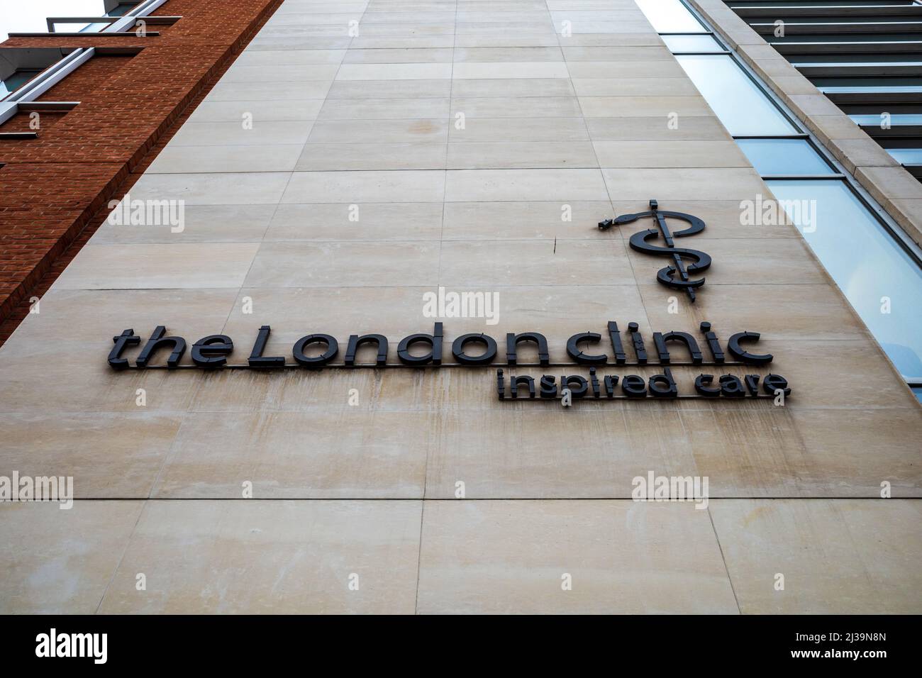 La London Clinic, una struttura sanitaria privata e una fiducia di beneficenza a Marylebone, nel centro di Londra. È uno dei più grandi ospedali privati d'Inghilterra. Foto Stock