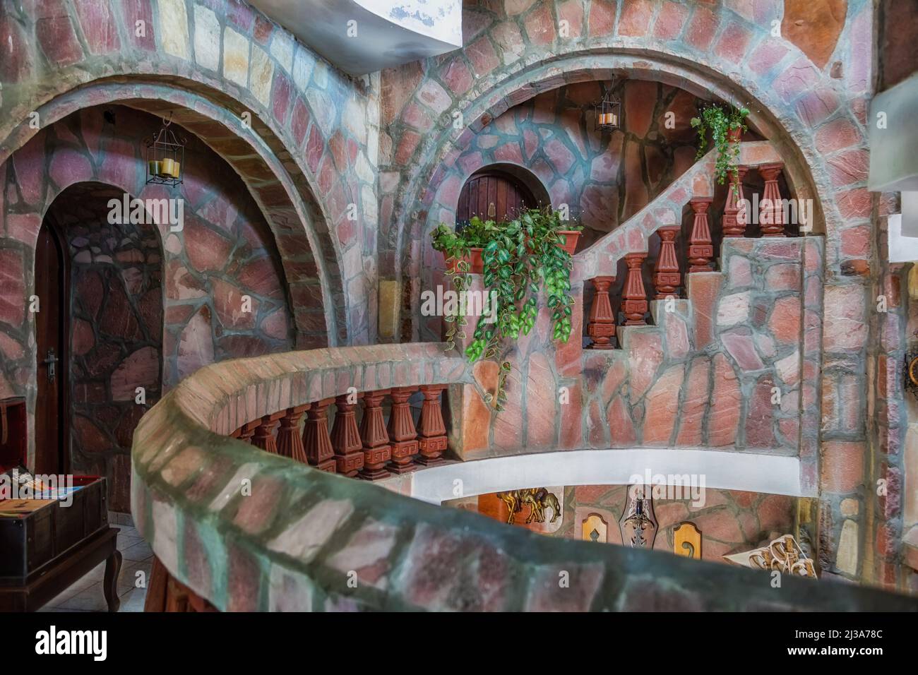Colonia Independencia, Paraguay - 13 febbraio 2022: Interno del Castello di Echauri in Paraguay. Foto Stock