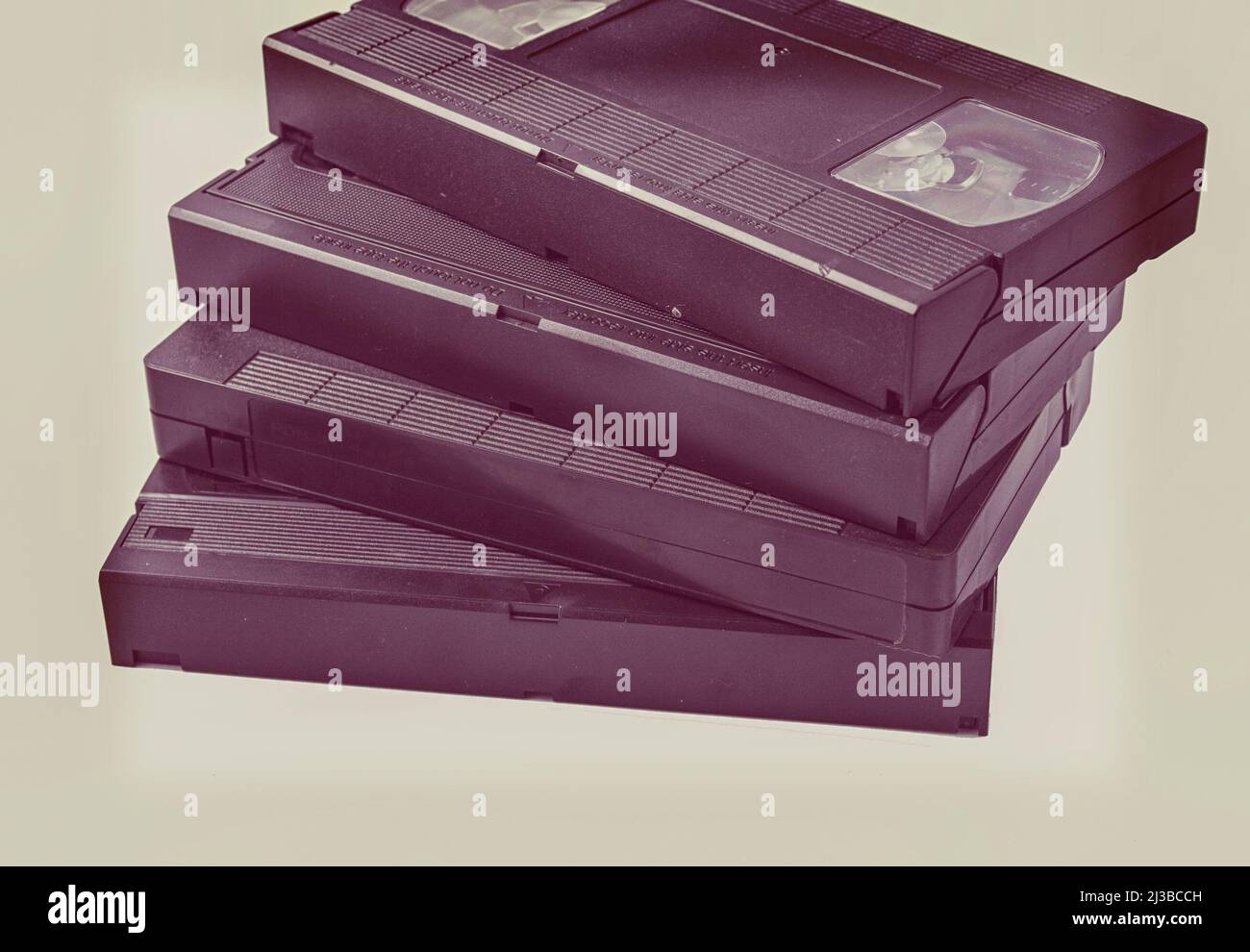 quattro videocassette su un mucchio Foto Stock