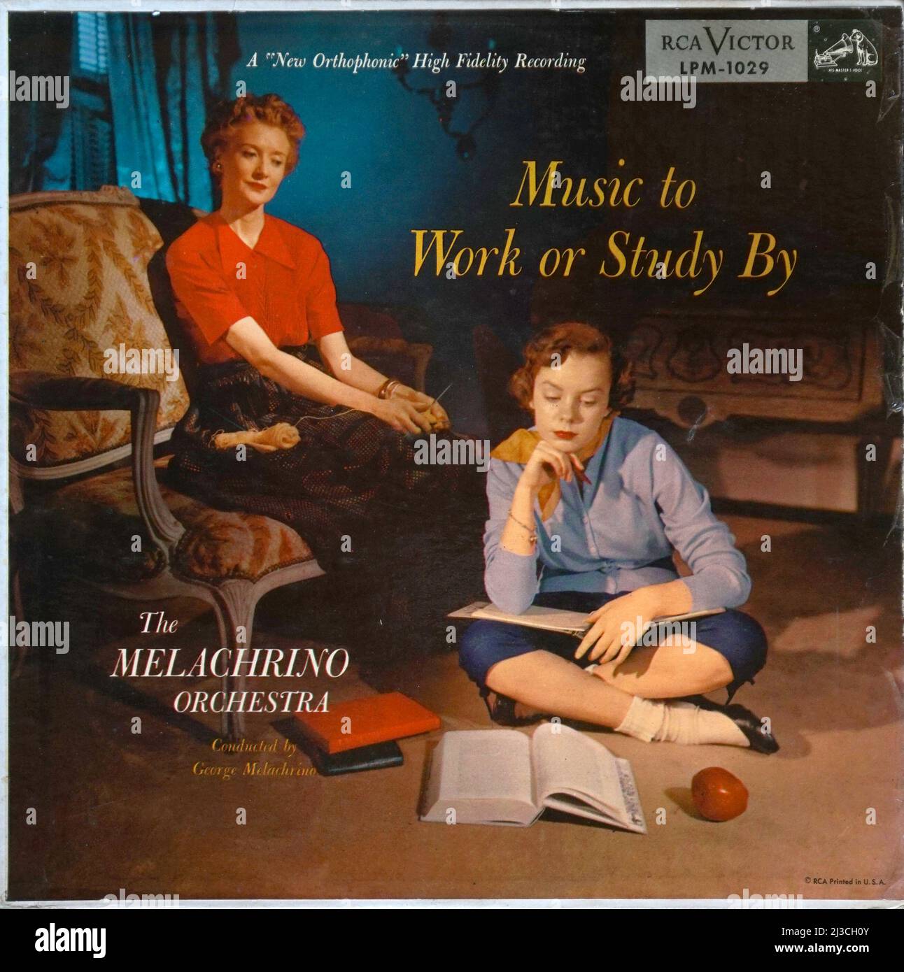 Le etichette hanno organizzato un sacco di album a tema 'music to...', spesso con copertine esotiche per fare appello al mercato del bachelor travestendo il jazz riciclato, classico o catalogo di facile ascolto, O versioni di copertina orchestrale per adattarsi al concetto di titolo come qui, Musica a lavoro o Studio da, da parte del Melachrino archi (che ha registrato decine di album). Curiosamente la musica è stata registrata presso Abbey Road, anche se l'album è stato pubblicato solo in Nord America. Se il titolo è venuto per primo, o è stato un prodotto di brain storming dopo che i nastri sono stati consegnati è difficile dire. Foto Stock