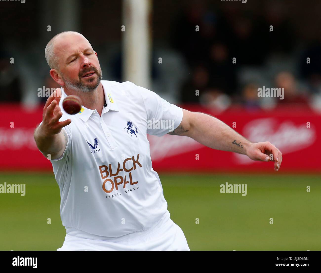 Chelmsford, Regno Unito. 01st Feb 2018. CHELMSFORD INGHILTERRA - APRILE 07 : Darren Stevens di Kent CCC durante il Campionato della Contea - Divisione uno (giorno 1 del 4) tra Essex CCC contro Kent CCC al Cloud County Ground, Chelmsford il 07th Aprile 2022 Credit: Action Foto Sport/Alamy Live News Foto Stock