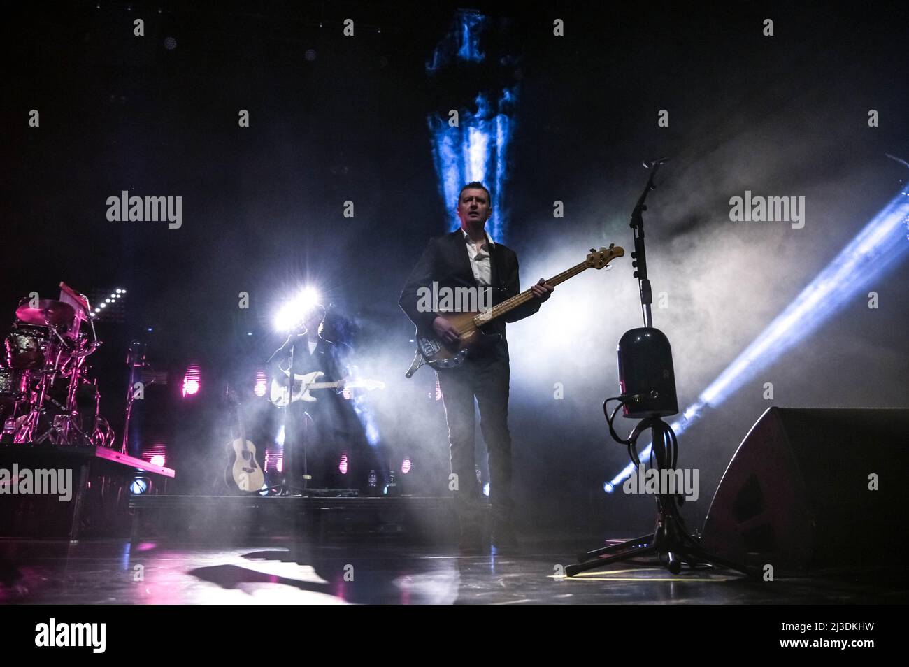 Simple Minds all'OVO Hydro Glasgow 6th aprile 2022 Foto Stock