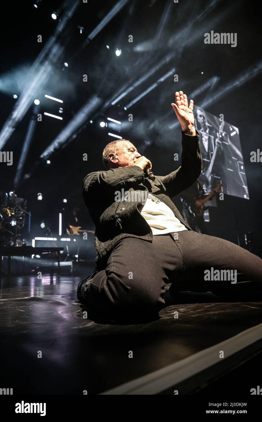 Simple Minds all'OVO Hydro Glasgow 6th aprile 2022 Foto Stock