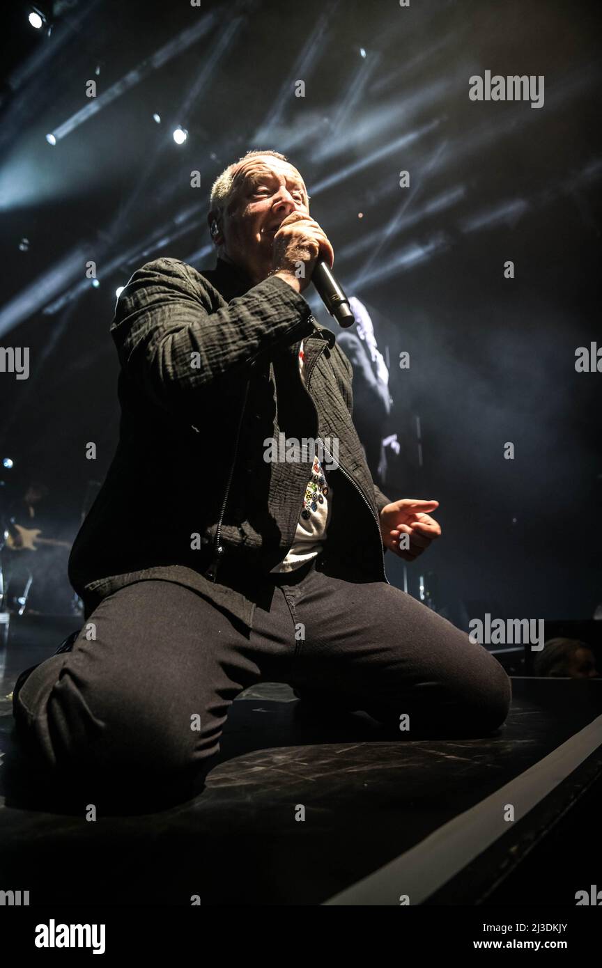 Simple Minds all'OVO Hydro Glasgow 6th aprile 2022 Foto Stock