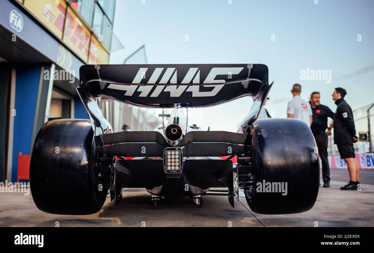 MELBOURNE, AUSTRALIA, circuito Albert Park Grand Prix, 7. Aprile: La vettura di Mick Schumacher (GER) del team Haas durante il Gran Premio di Formula uno australiano sul circuito Albert Park Grand Prix 7. Aprile, 2022. Foto Stock