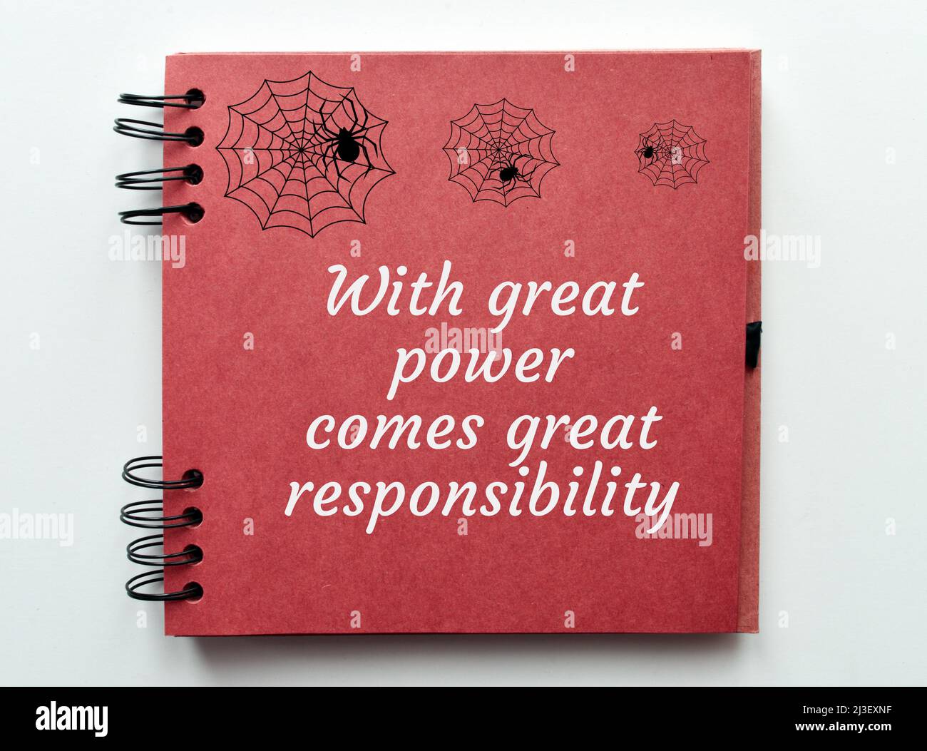 Con grande potere viene grande responsabilità. Citazione motivazionale e di ispirazione. Foto Stock
