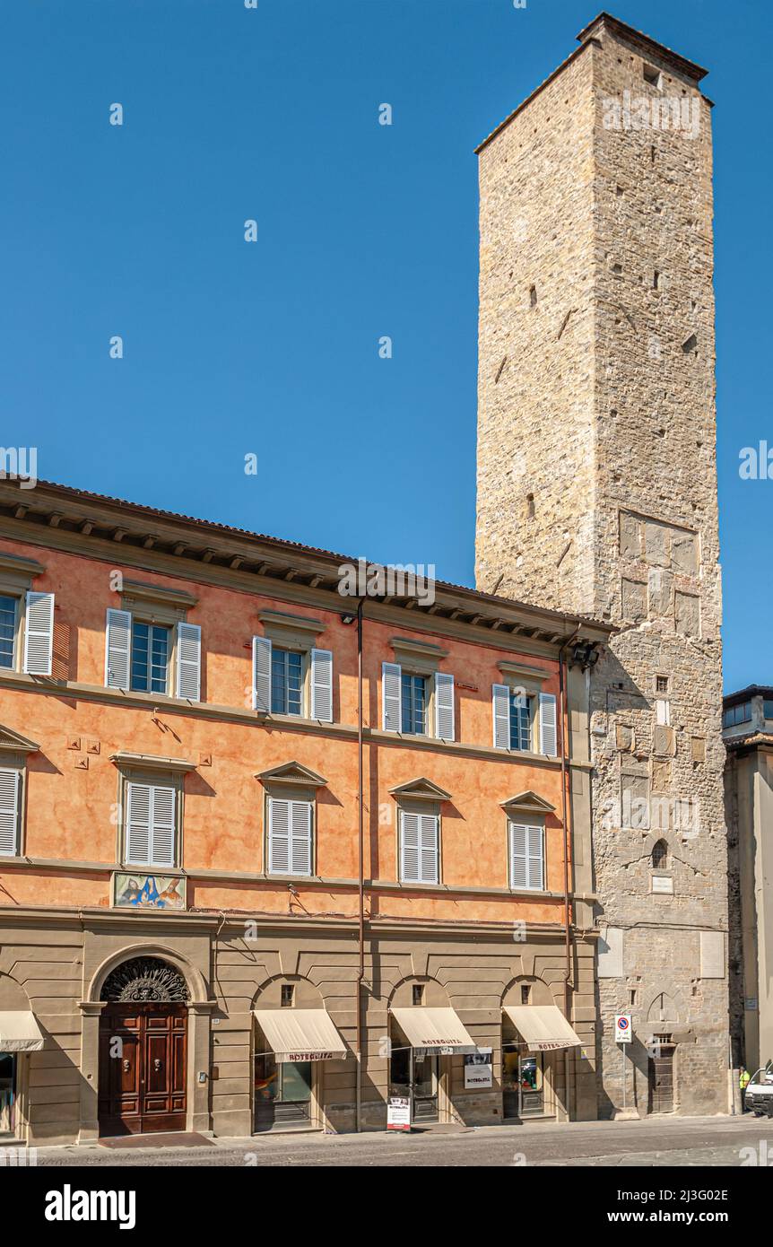 Torre Civica nel centro storico di Città di Castello, Umbria, Italia Foto Stock