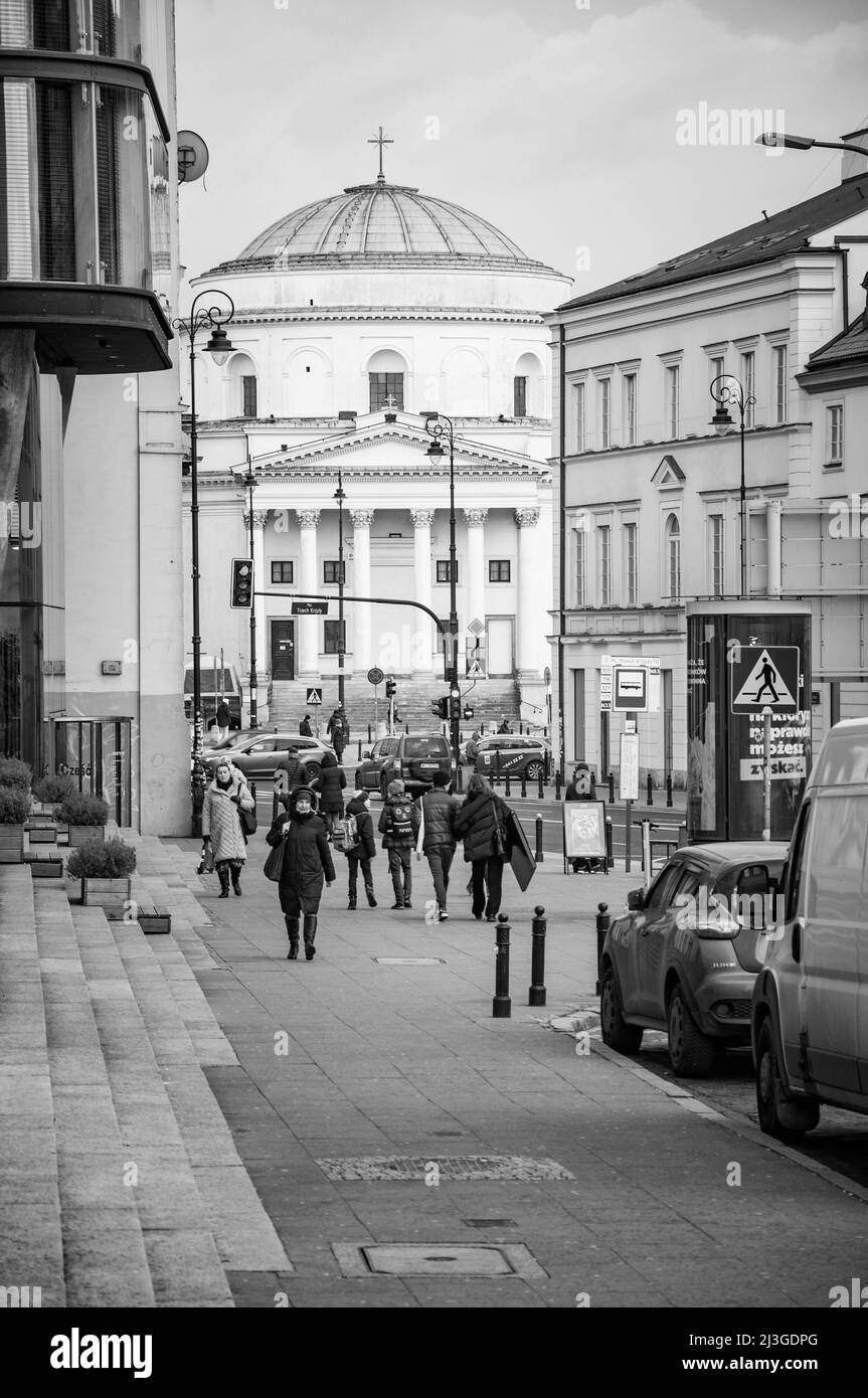 VARSAVIA, POLONIA. MARZO 07. Vista panoramica sul centro della città. Chiesa di San Alessandro Foto Stock