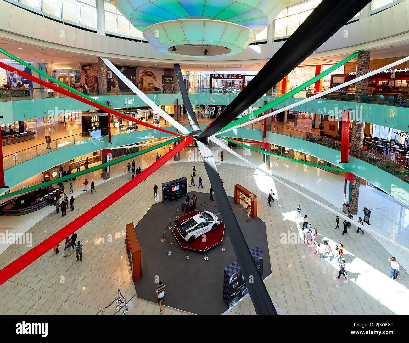 Dubai. EMIRATI ARABI UNITI. Centro commerciale di Dubai Foto Stock
