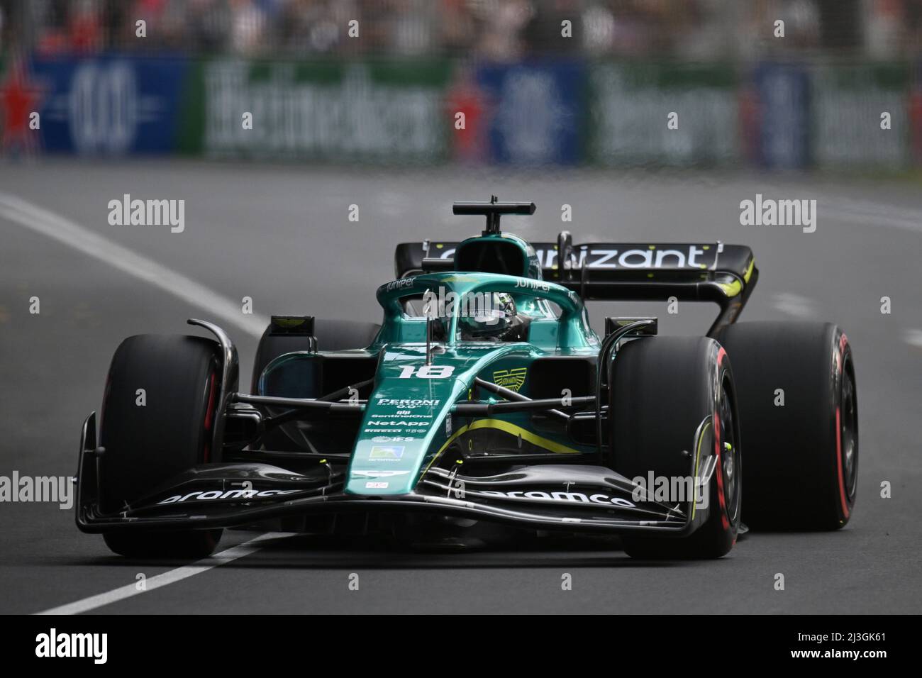 Albert Park, Melbourne, Australia. 8th Apr 2022. FIA Formula 1 Australian Grand Prix, sessioni di prove libere; Lance passeggiata del Canada guida la Aston Martin AMR22 Mercedes numero 18 durante le prove Credit: Action Plus Sports/Alamy Live News Foto Stock