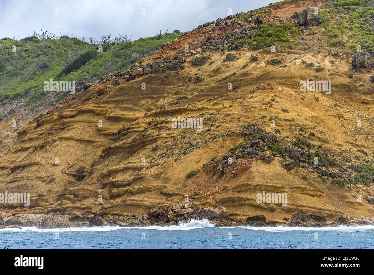 America, Caraibi, piccole Antille, Antille francesi Occidentali, Saint-Martin, Riserva Naturale Nazionale, scogliera dell'Isola di Tintamarre Foto Stock