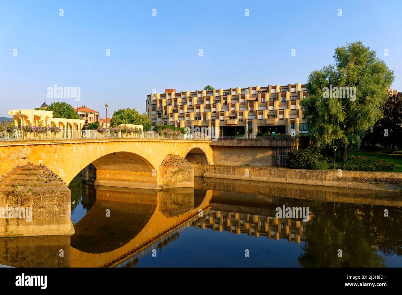 Francia, Mosella, Metz, le rive del fiume Mosella, ponte St Georges Foto Stock
