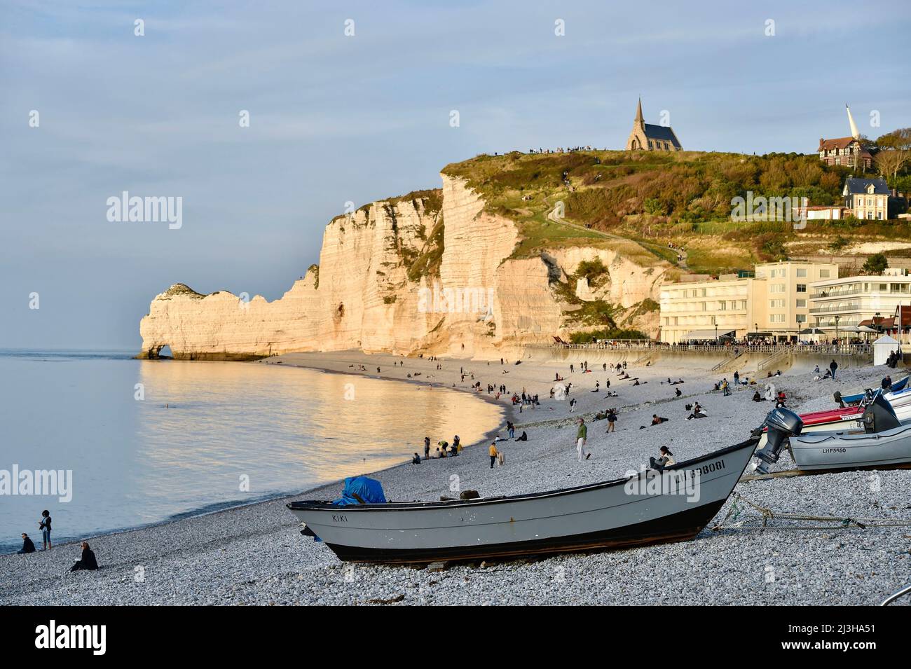 Francia, Seine-Maritime, la scogliera di Amont in Etretat Foto Stock