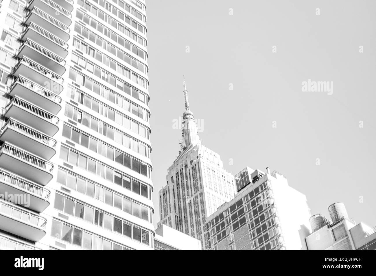6 Av/W 37 Street, New York City, NY, USA, vista ridotta al minimo dell'edificio statale dell'impero Foto Stock