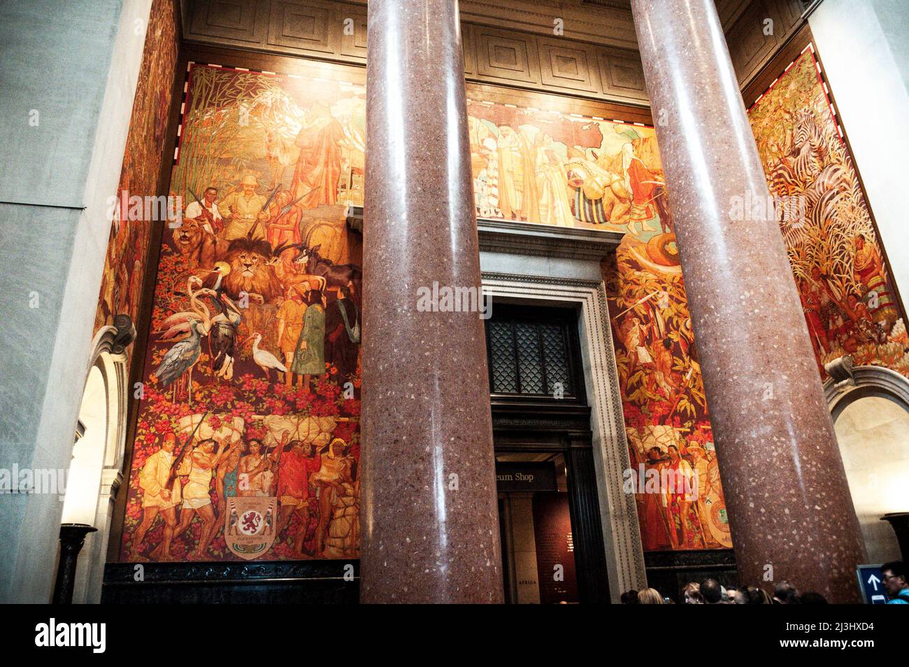 81 STREET - MUSEUM OF NATURAL HISTORY, New York City, NY, USA, location delle riprese per "Night at the Museum" Foto Stock