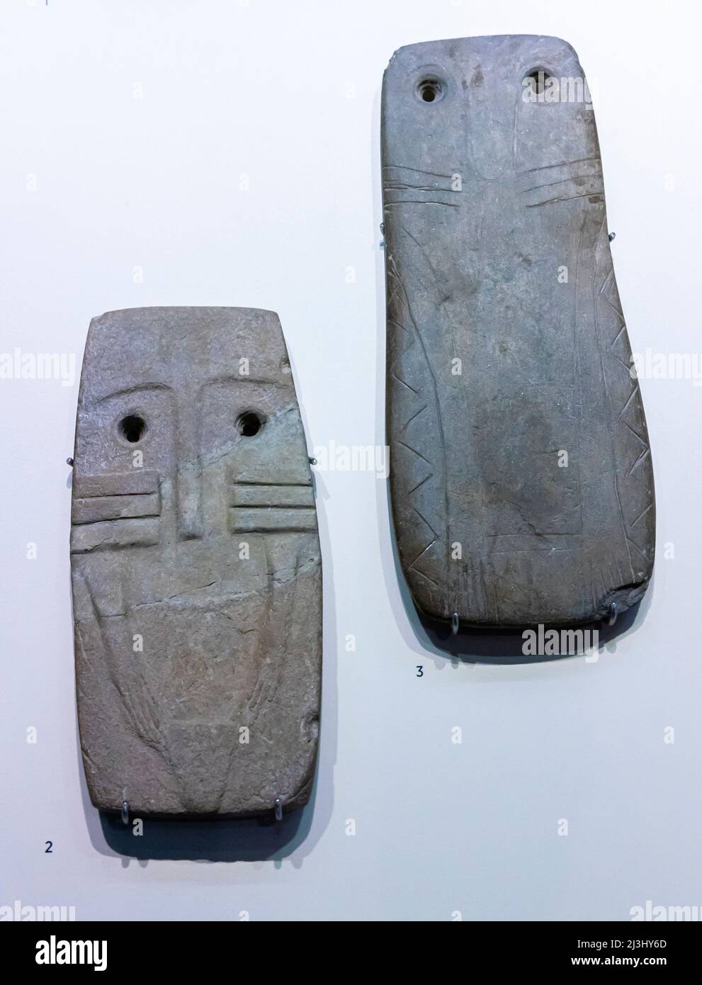 Idoli di placca di Vega de Guadancilla e Barbacena. Museo Archeologico Nazionale, Madrid, Spagna Foto Stock