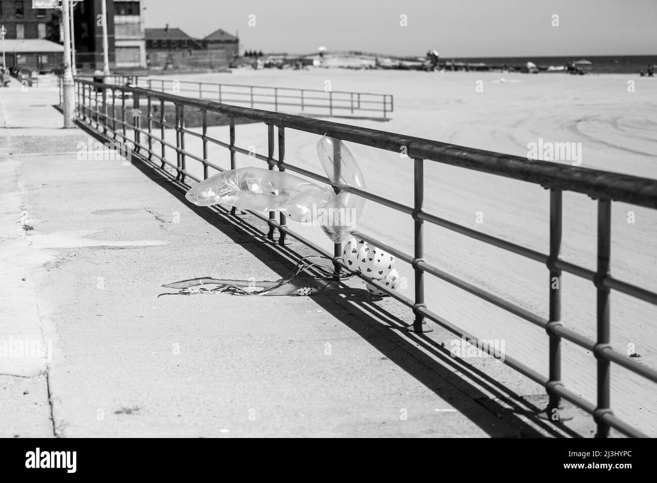 ROCKAWAY PARK, New York City, NY, USA, Ballons qualcuno ha dimenticato Foto Stock