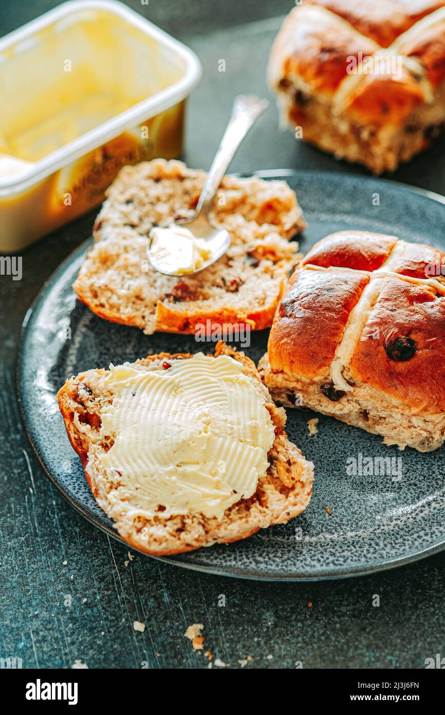 Hot Cross Buns – Buns di frutta Foto Stock
