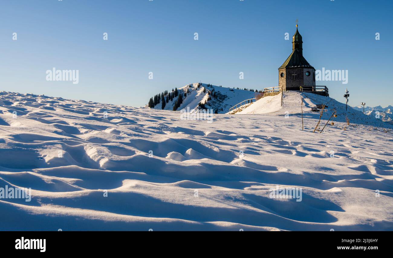 Cappella di Wallberg Santa Croce, Rottach-Egern, Monti Mangfall, alta Baviera, Germania, Europa Foto Stock