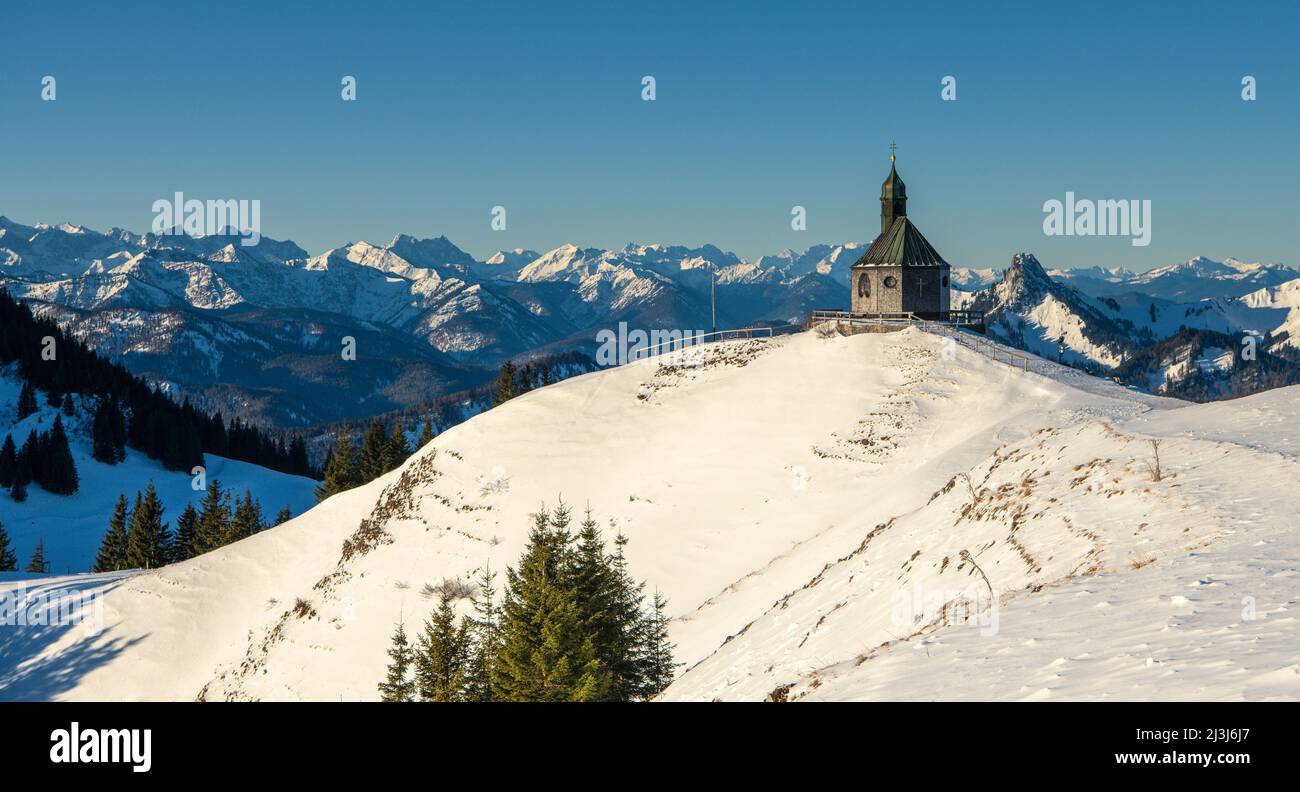 Cappella di Wallberg Santa Croce, Rottach-Egern, Monti Mangfall, alta Baviera, Germania, Europa Foto Stock