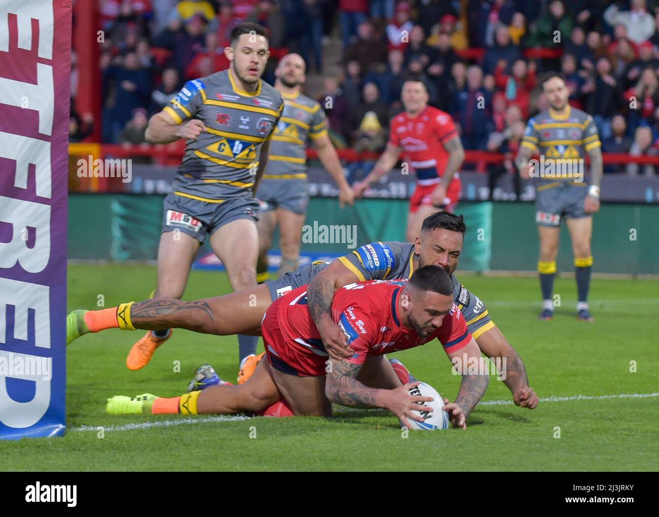 Hull, Regno Unito. 08th Apr 2022. Betfred Challenge Cup tra Hull KR e Castleford Tigers all'Hull College Craven Park Stadium il 8th aprile 2022 Credit: Craig Cresswell/Alamy Live News Foto Stock