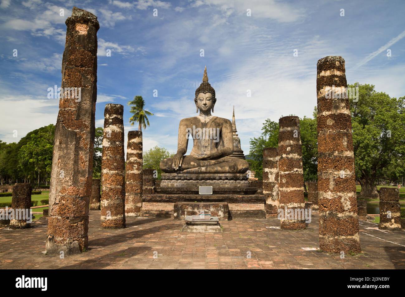 Sala delle ordinazioni a Wat Mahathat a Sukhothai, Thailandia. Foto Stock
