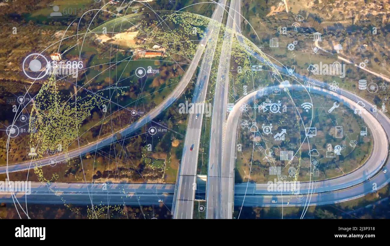 Moderno concetto di autostrada e tecnologia dei dati. Trasporto intelligente. SISTEMI di trasporto intelligenti. Mobilità come servizio. Foto Stock