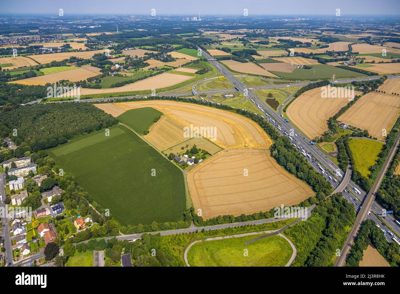 Vista aerea, svincolo di Kamener con l'autostrada A1 e l'autostrada A2, Kamen, zona della Ruhr, Renania settentrionale-Vestfalia, Germania, Luftbild, Kamener Kreuz mit Autobah Foto Stock