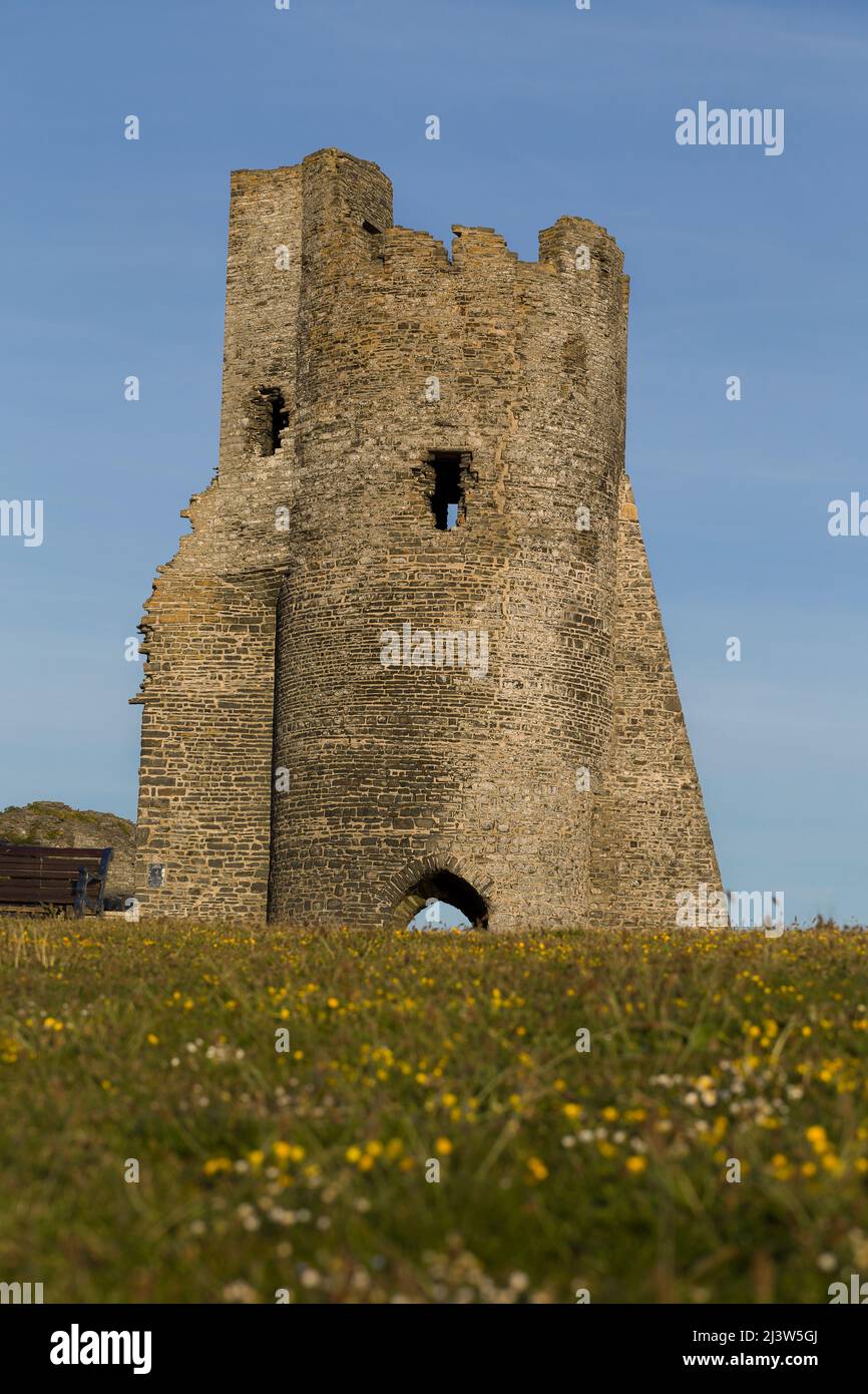 Resti della torre nord porta al castello di Aberystwyth, Ceredigion, Galles occidentale, Regno Unito Foto Stock