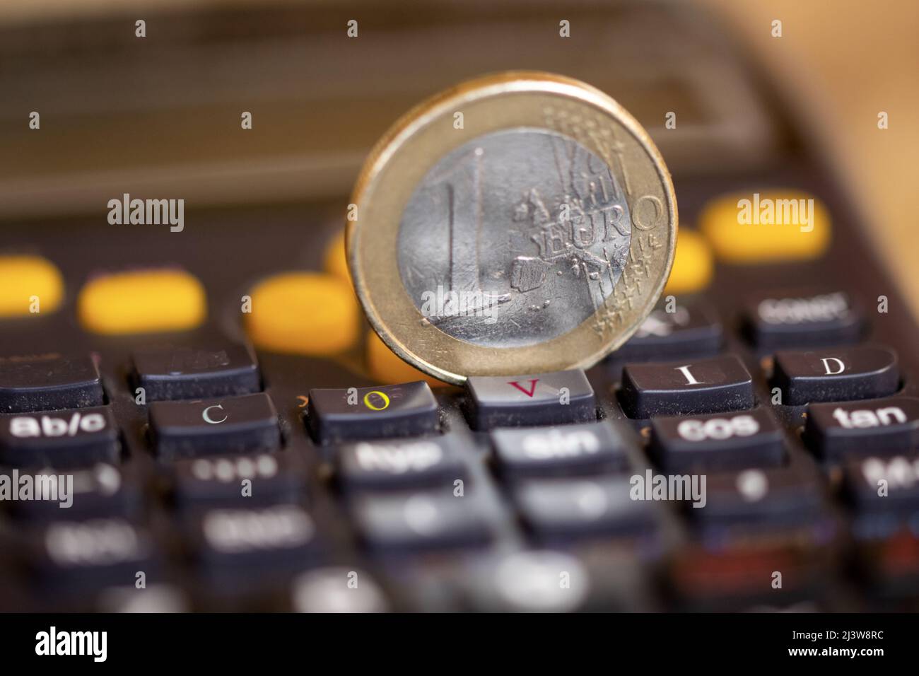 concetto di spesa al consumo per il covid-19 Foto Stock