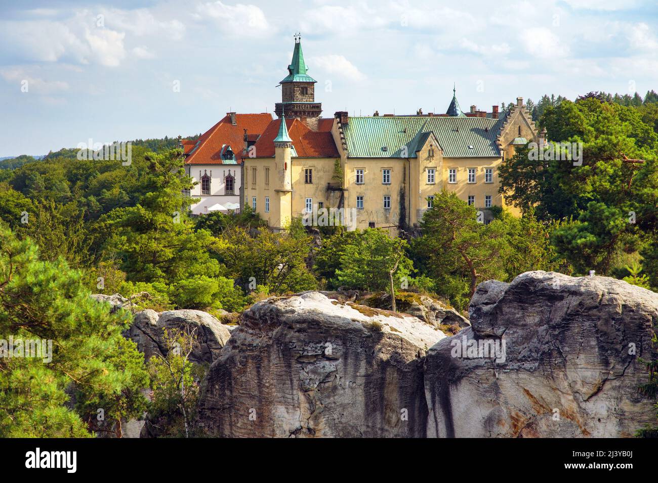 Castello di Hruba Skala, città di pietra arenaria, Cesky raj, paradiso ceco o boemo, Repubblica Ceca Foto Stock