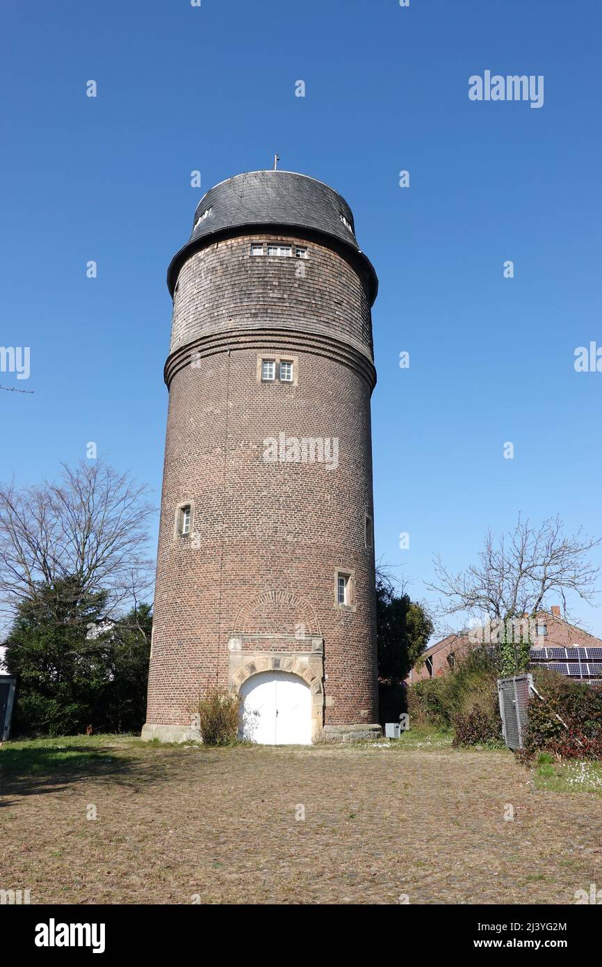 Mittelalterliche Windmühle wird Anfang des 20. Jahrhunderts in einen Wasserturm umgebaut, heute Nutzung für kulturelle Veranstaltungen, Nordrhein-West Foto Stock