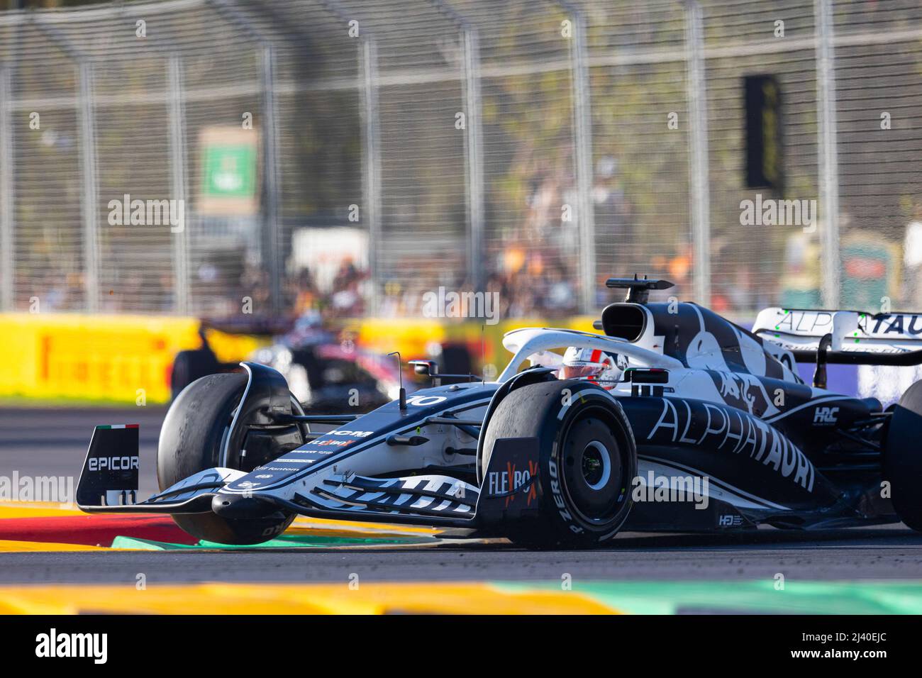 Melbourne, Australia. 10th Apr 2022. Pierre Gasly di Francia guida la Scuderia AlphaTauri numero 10 AT03 durante il Gran Premio d'Australia 2022 al circuito Albert Park Grand Prix. Credit: SOPA Images Limited/Alamy Live News Foto Stock