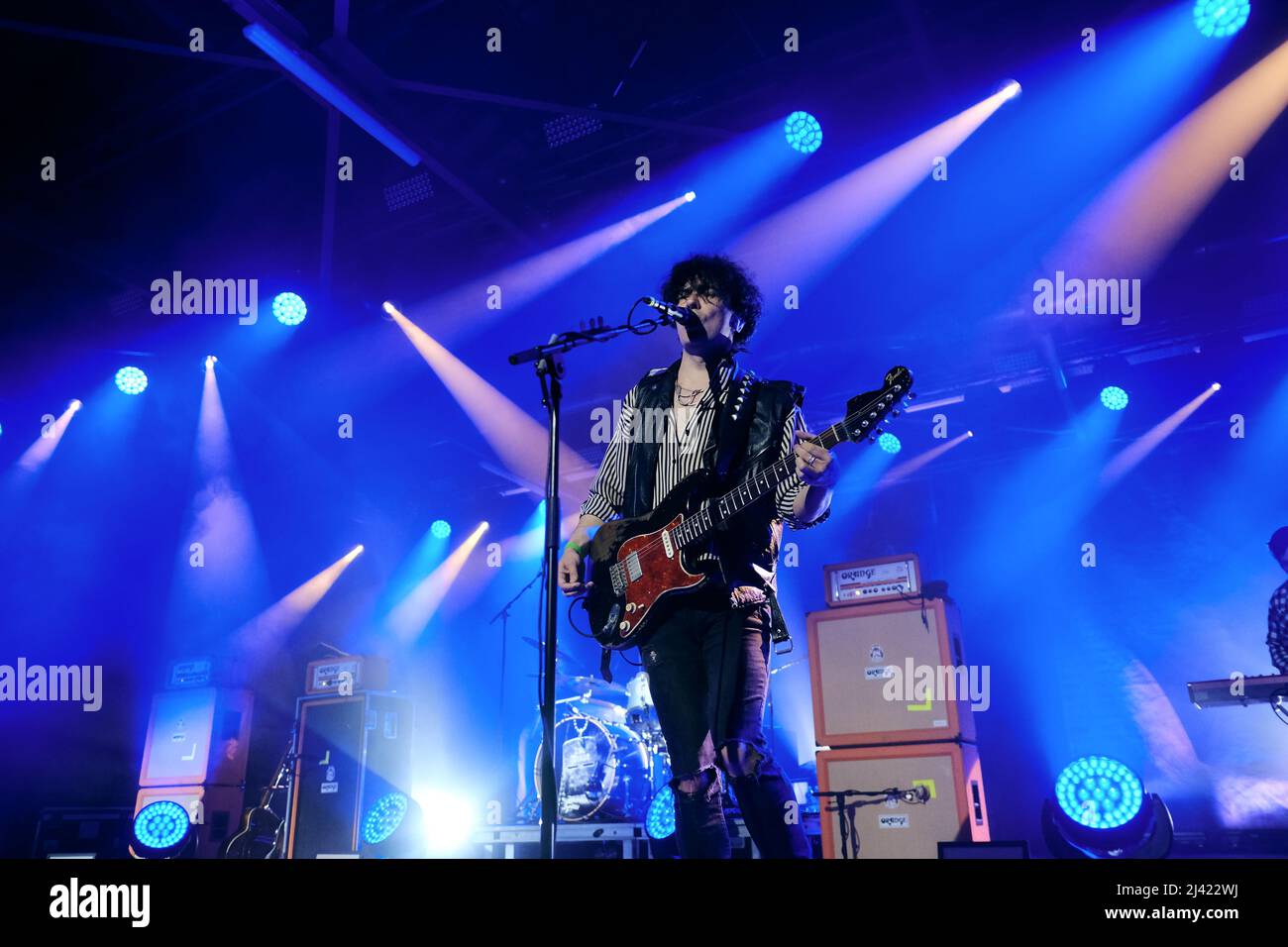 Torino, Italia. 07th Apr 2022. La band italiana del 'The Zen Circus' sul palco dell'OGR Torino, con il loro 'Last welcoming club tour' (Foto di Bruno Brizzi/Pacific Press/Sipa USA) Credit: Sipa USA/Alamy Live News Foto Stock