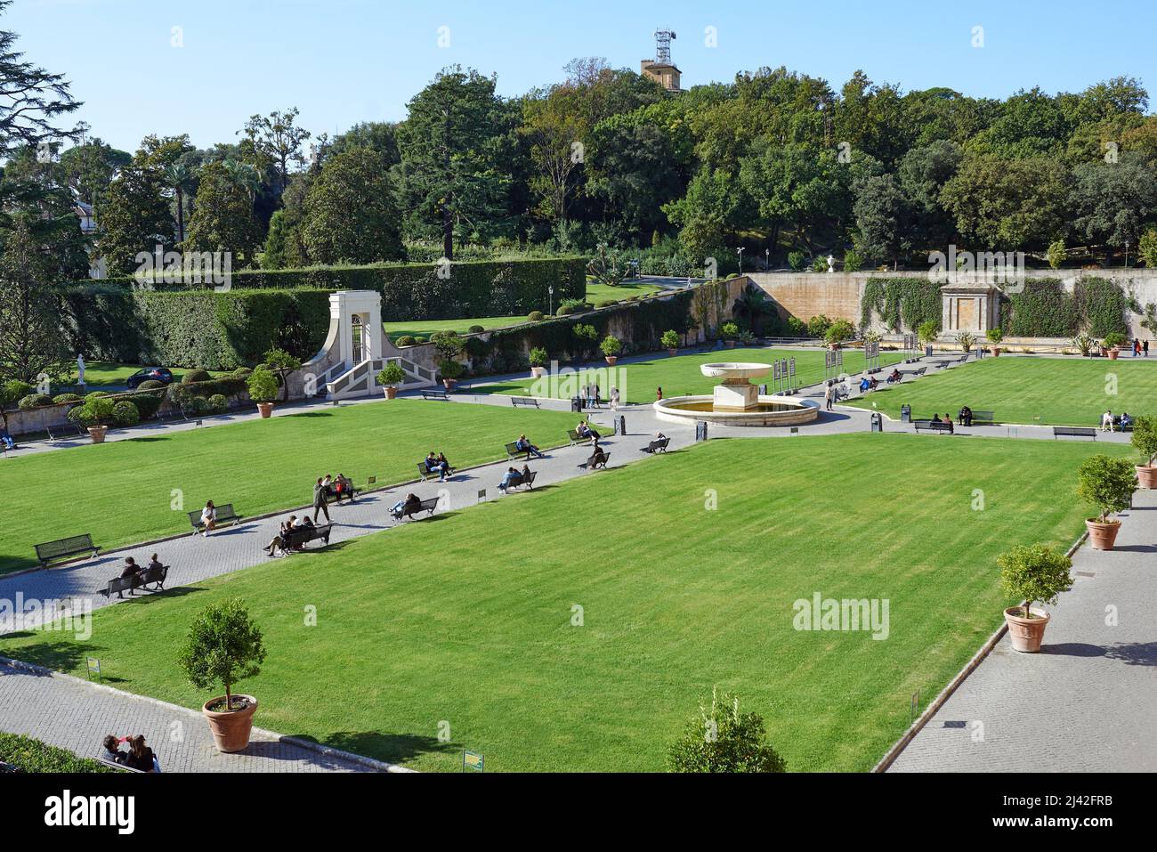 Vaticano, Italia - 16 ottobre 2021: Vista sui giardini Vaticani Foto Stock