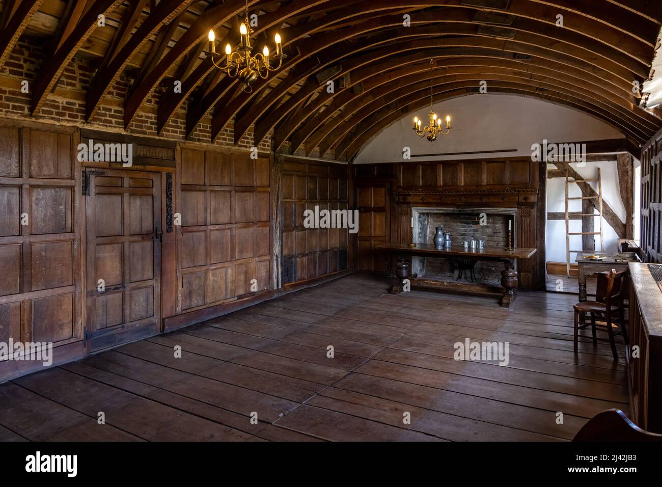 The Retraendo Room senza il soffitto in Harmington Hall, una casa medievale e elisabettiana del 16th secolo in Worcestershire, Inghilterra. Foto Stock