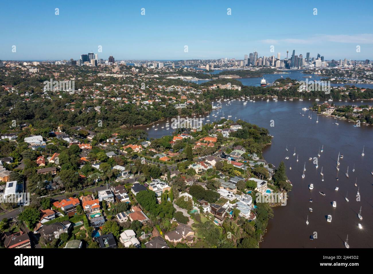 Il sobborgo di Sydney di Northwood e Woodford Bay sul fiume Lane Cove Foto Stock