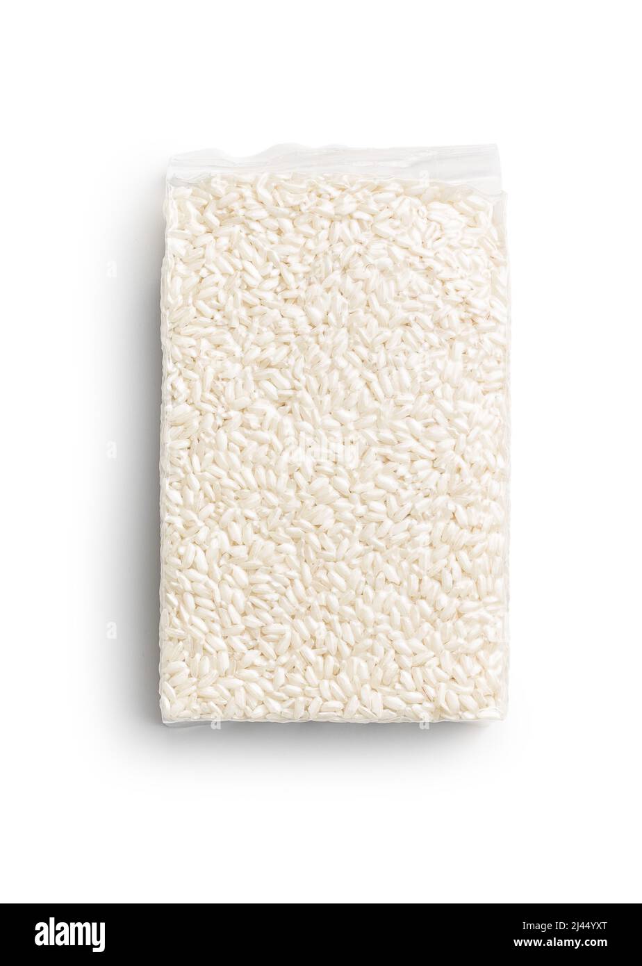 Risotto Carnaroli impaccato isolato su fondo bianco. Foto Stock